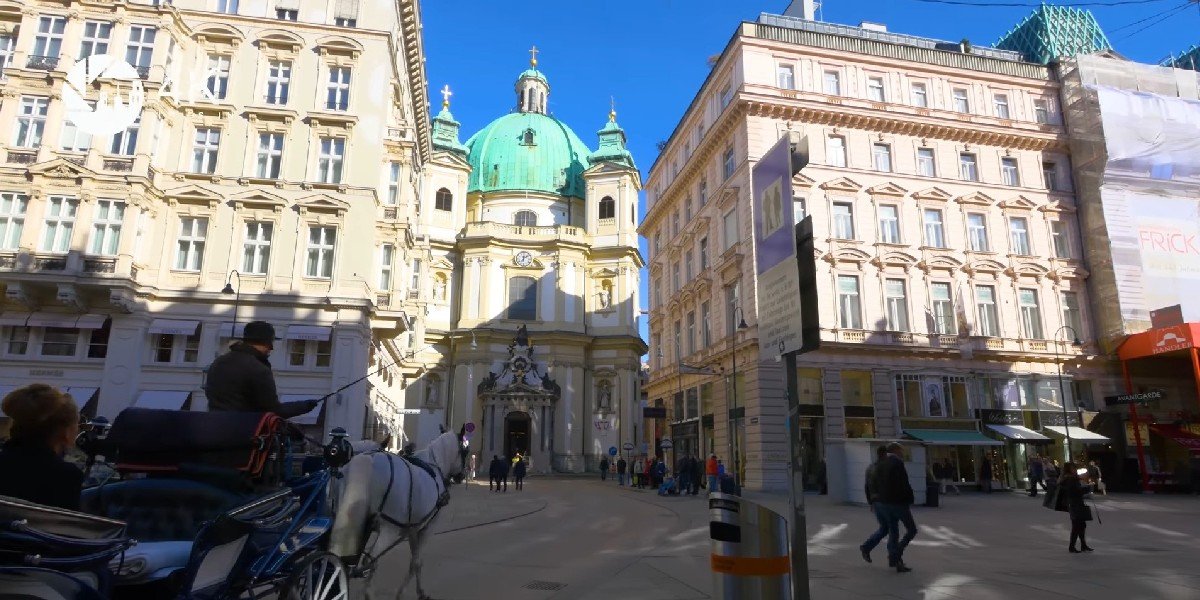 Guided Vienna Tour by Bicycle, photo 2