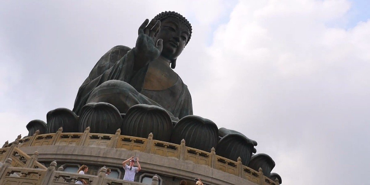 Day Tour to the Lantau Island: Big Buddha and Tai O, photo 1
