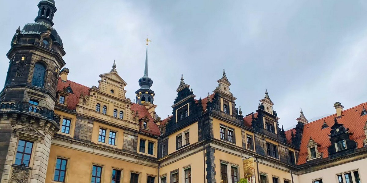 Dresden Walking Private Tour and Dresden Castle Visit