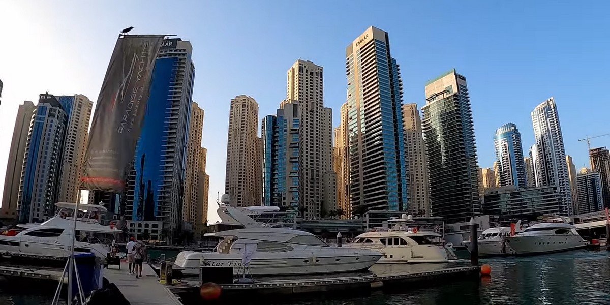 Yacht Tour with Breakfast or BBQ in Dubai, photo 2