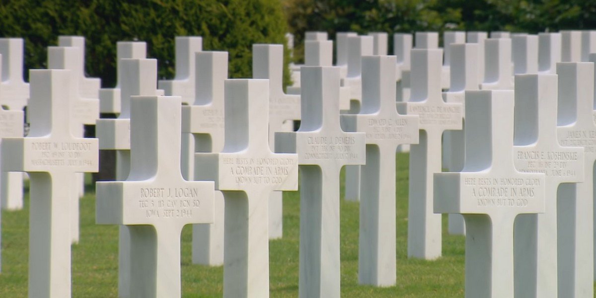 Full-Day Guided Tour of Normandy D-Day Beaches and American Cemetery, photo 1