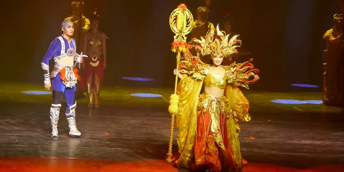 Golden Mask Dynasty Show at the OCT Theatre and Private Transfer Service