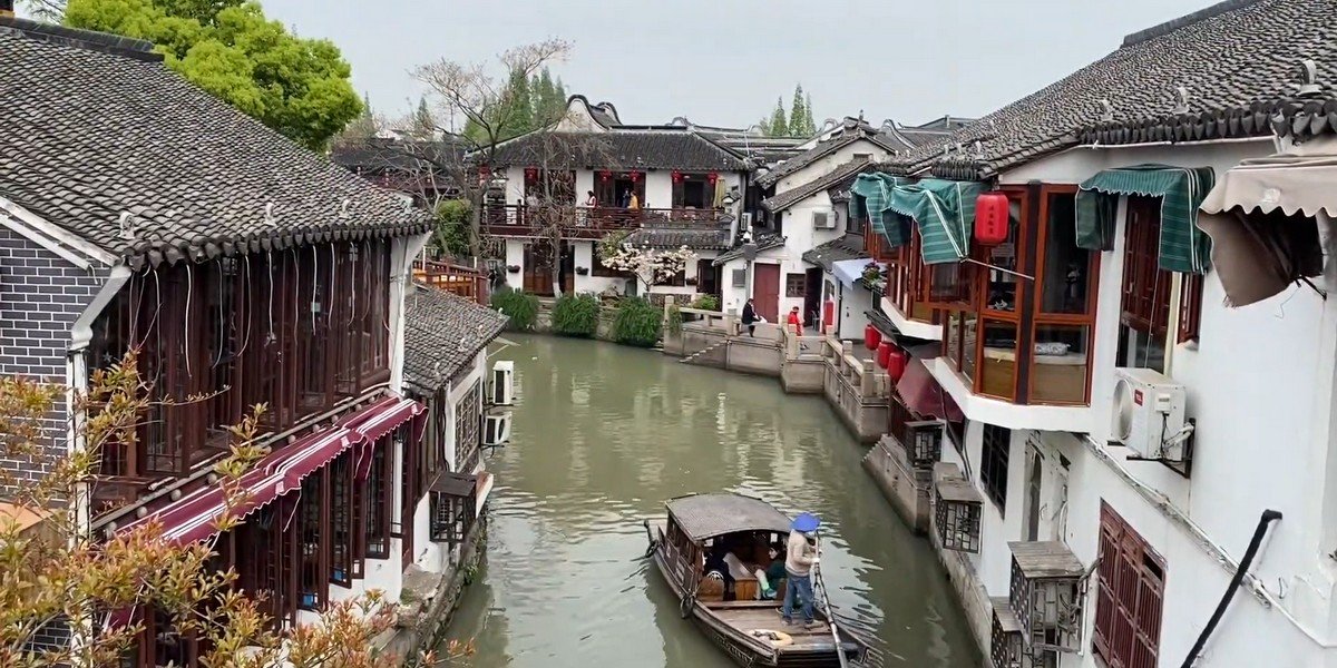 Zhujiajiao Water Town Private Half-Day Tour with Boat Cruise, photo 2