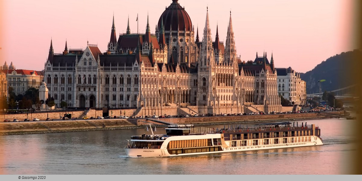 Daytime or Evening Danube Cruise with Welcome Drink