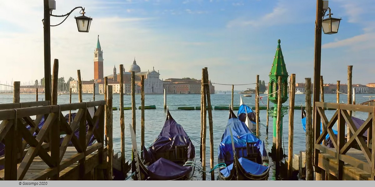 Guided Tour of the Hidden Gems of Venice and Rialto Market Visit