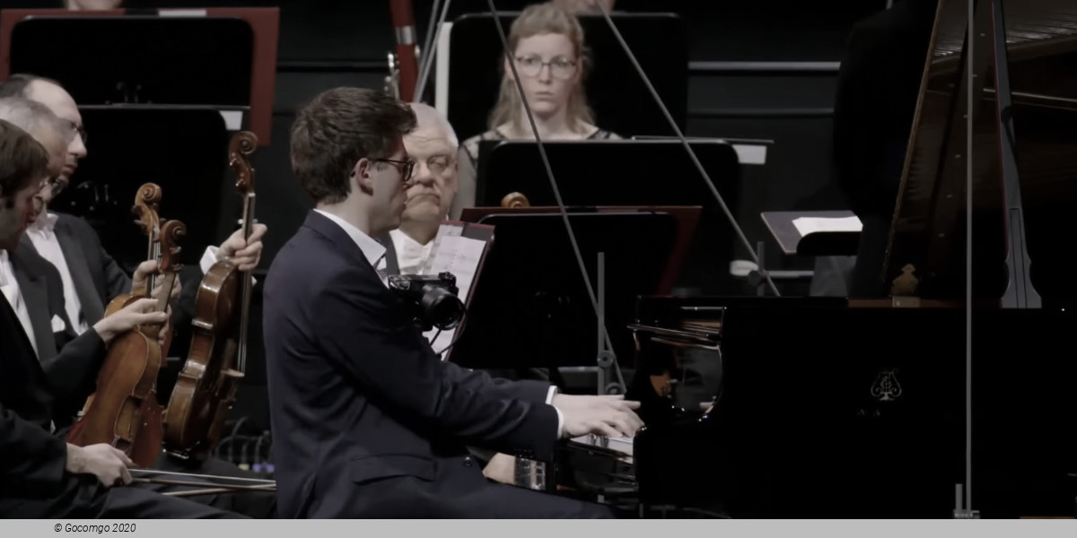 Víkingur Ólafsson Colburn Celebrity Recital, photo 1