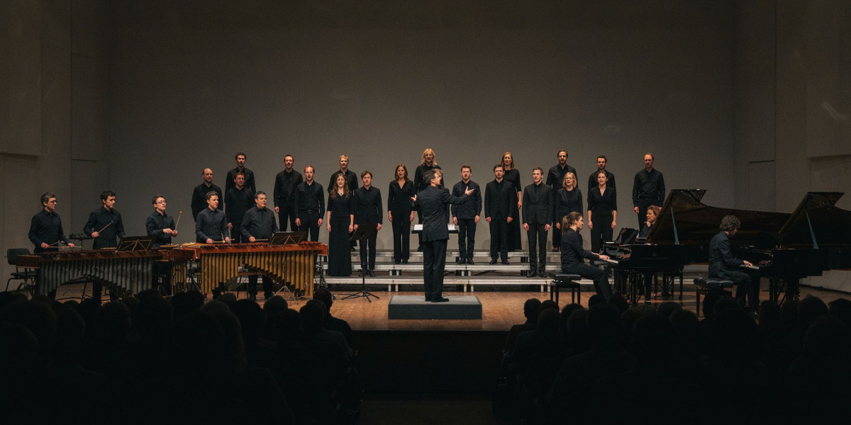 Music for 18 Musicians, photo 1