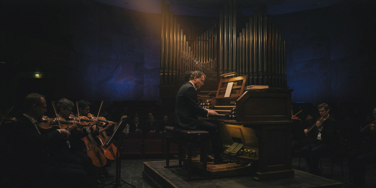 Roger Sayer Organ Recital, photo 1