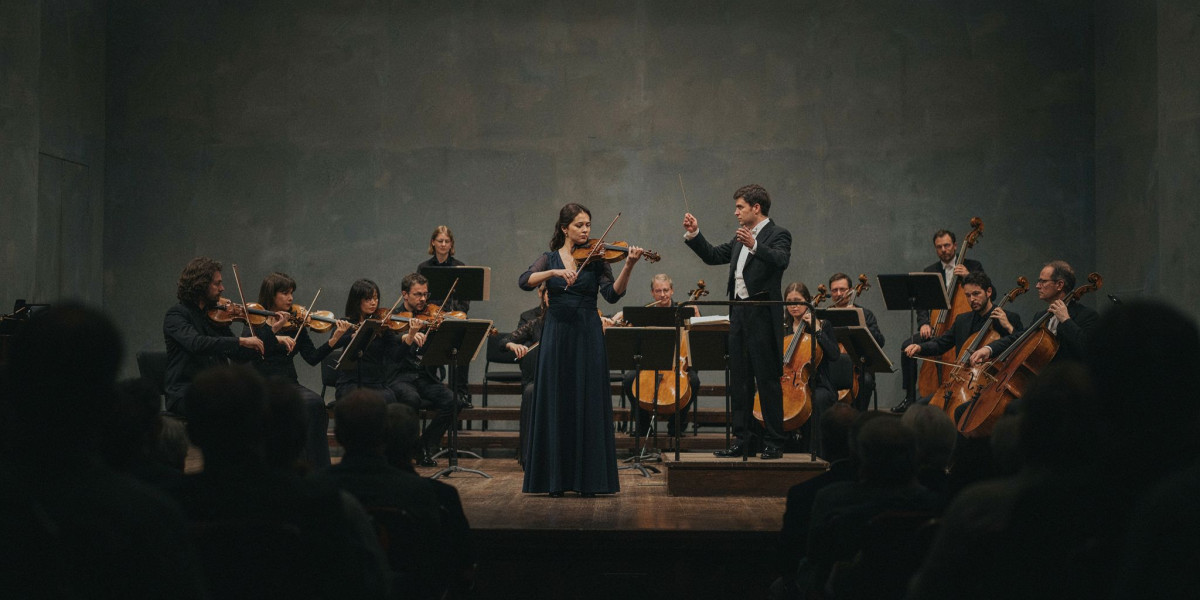 Dalia Stasevska conducts Berg's Violin Concerto, photo 2