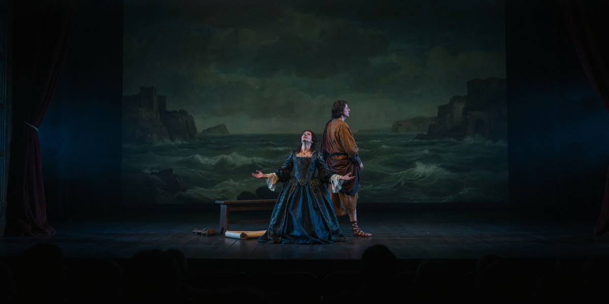 Dido and Aeneas, photo 1