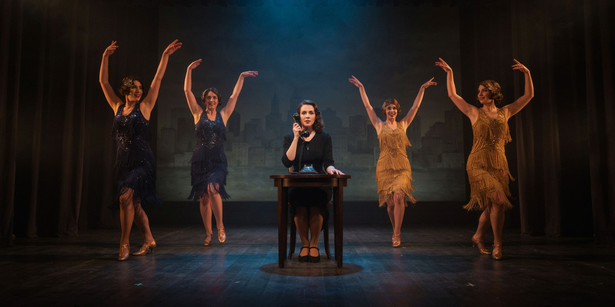 The Human Voice / The Seven Deadly Sins, photo 1