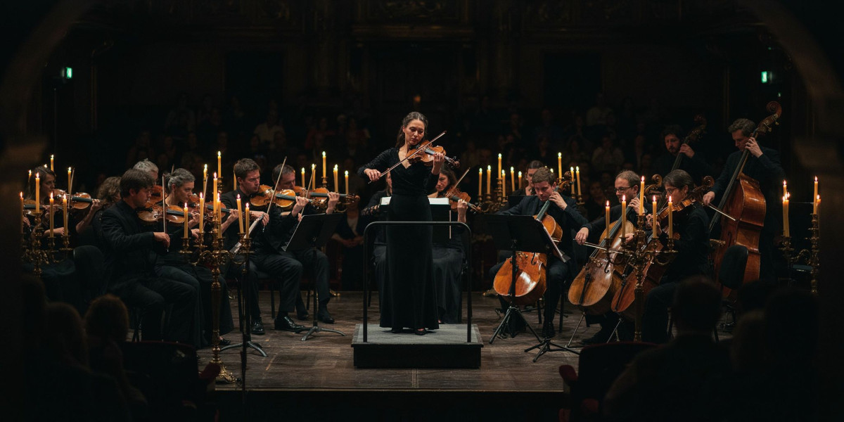 Vivaldi Four Seasons at Christmas by Candlelight, photo 1