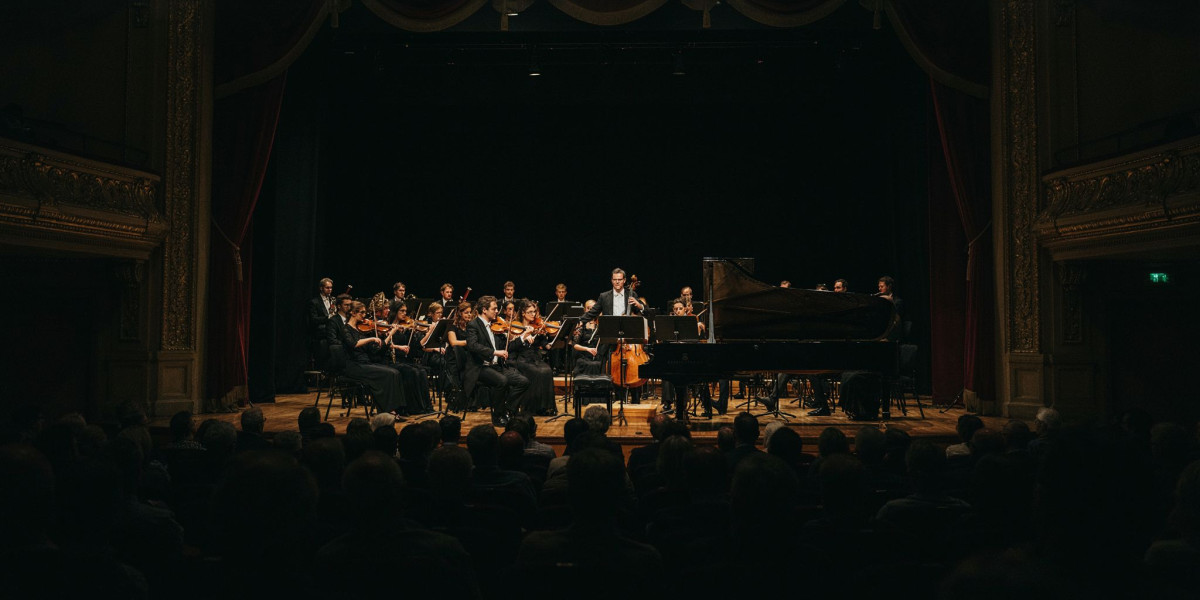 Houses by the Lakes – A Holocaust Memorial Day Concert, photo 1