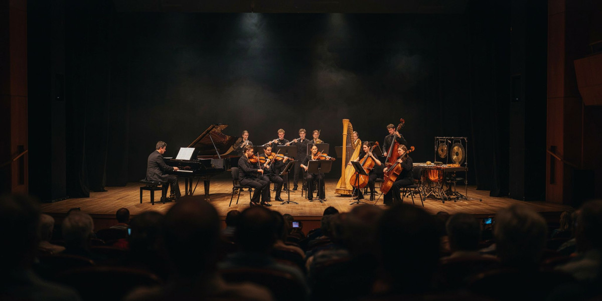 Knussen & Hosokawa: Looking to Japan in Two Directions, photo 1