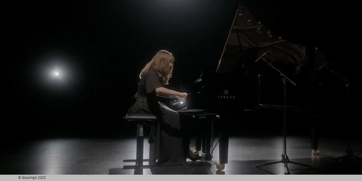 Anastasia Rizikov, photo 1