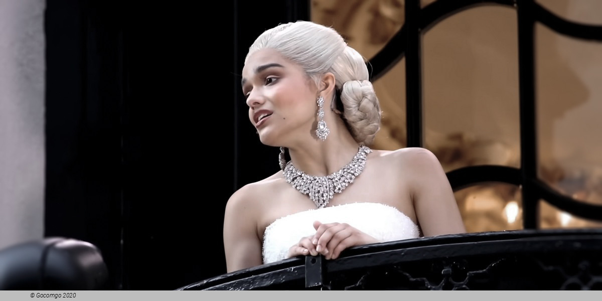 Evita, photo 1